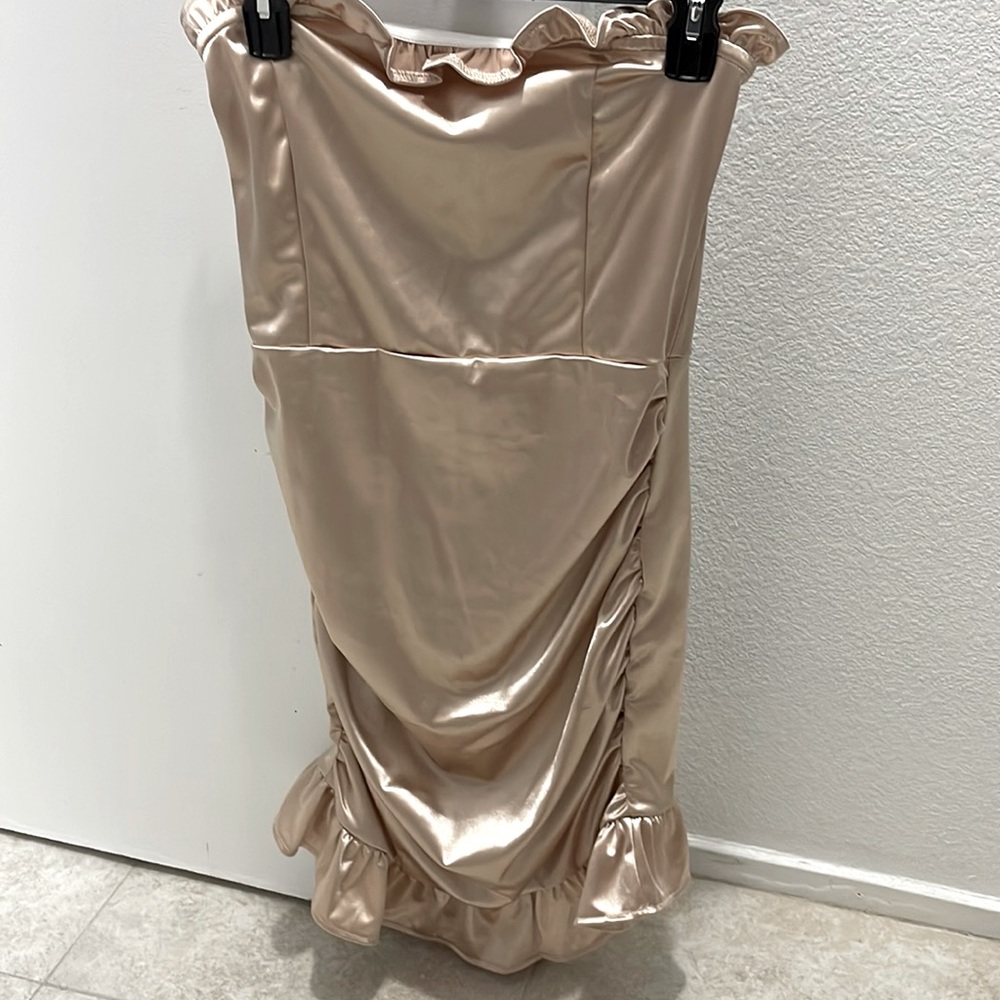 Party dress low cut